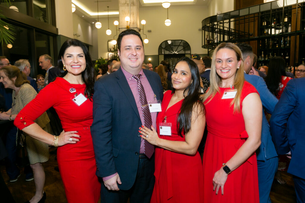 The cocktail hour was enjoyed by all the attendees associated with the Society